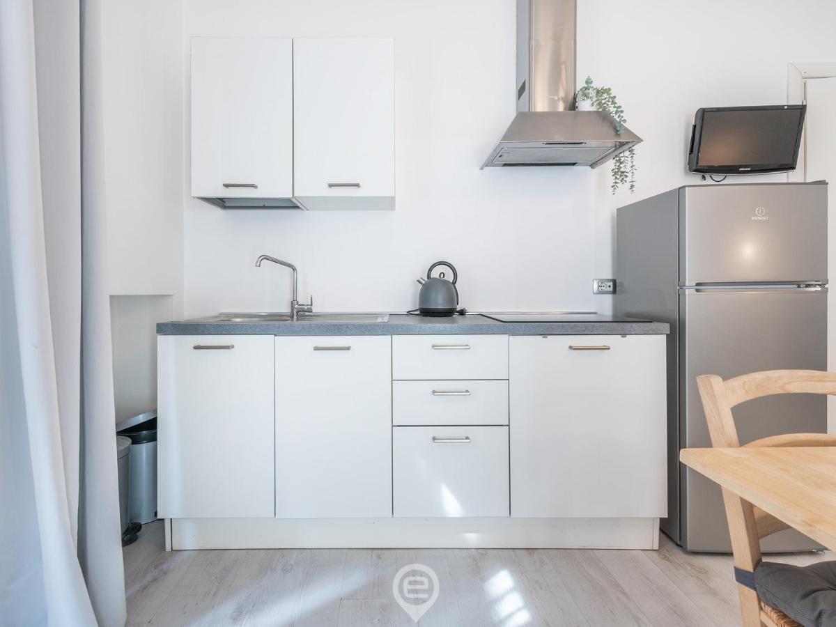 Garibaldi Central Apartment Cagliari Extérieur photo